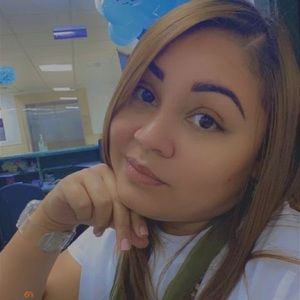 Meet your Posher, Esther